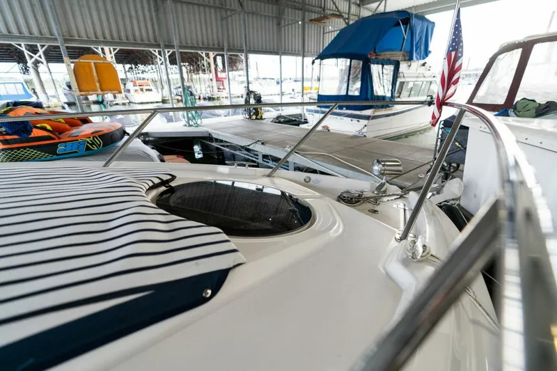 Slide: The Image of Regal 28 Express 2016 - 5119609