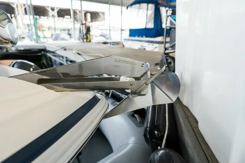 Slide: The Image of Regal 28 Express 2016 - 5119615