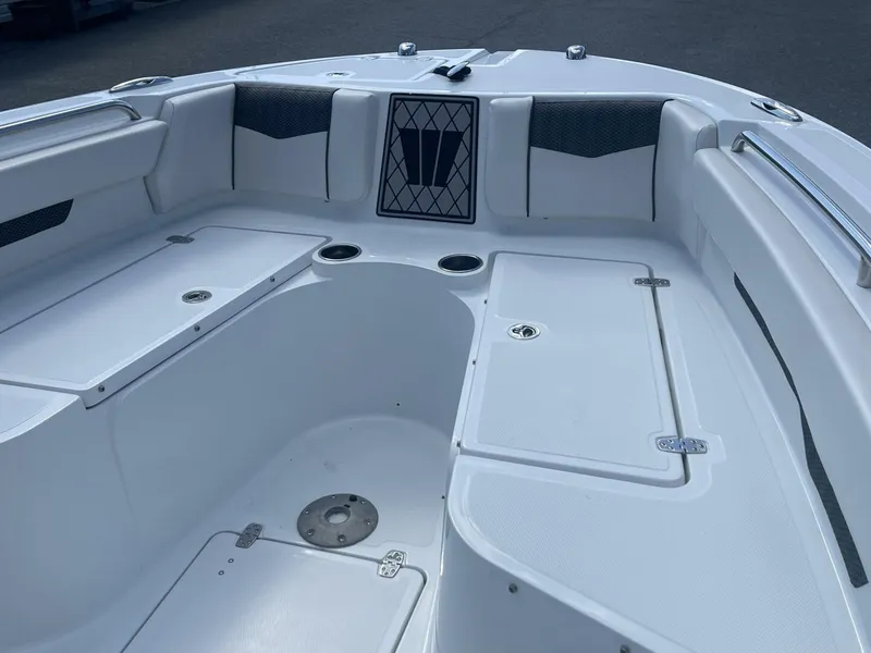 Slide: The Image of Wellcraft 222 Fisherman 2022 - 5286889