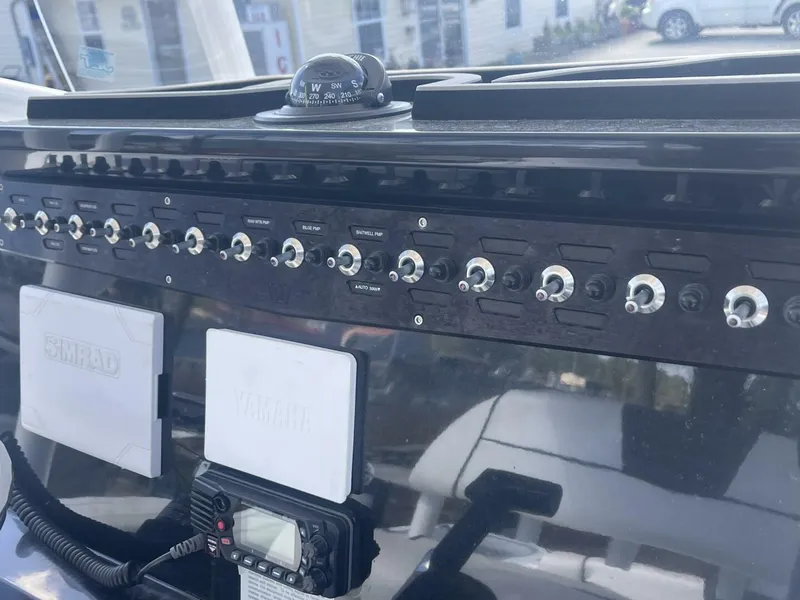 Slide: The Image of Wellcraft 222 Fisherman 2022 - 5286893