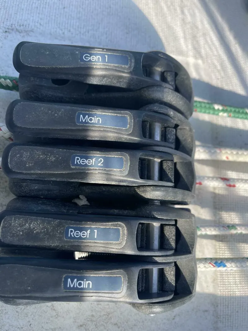 Slide: The Image of Beneteau 311 2000 - 5123670