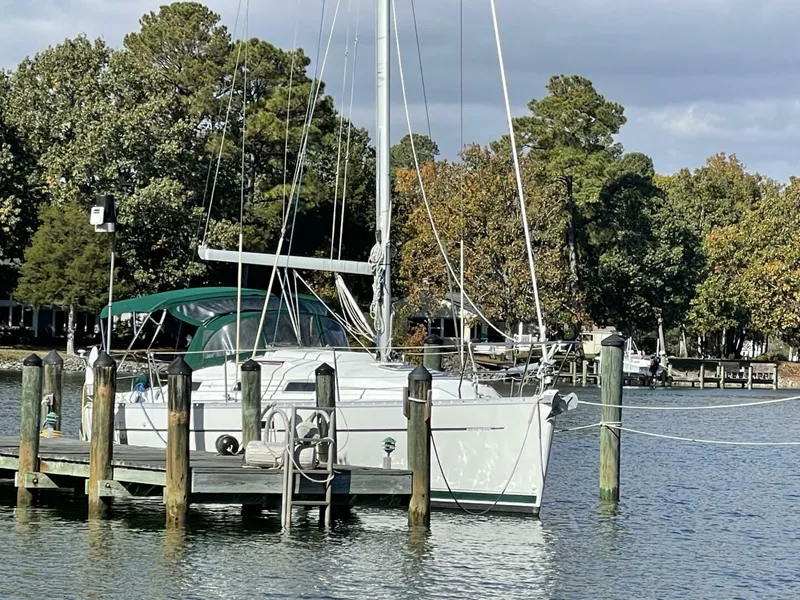 Slide: The Image of Beneteau 311 2000 - 5123659