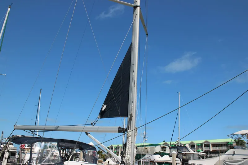 Slide: The Image of Hunter 410 2002 - 5120253