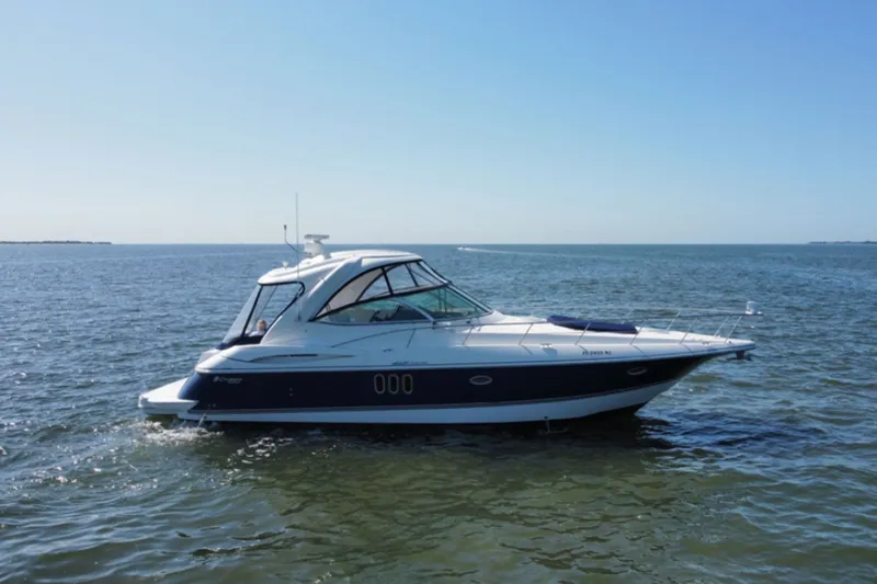 Slide: The Image of 2007 42 Cruisers Express - Got Tubes II - Profile - 5120307