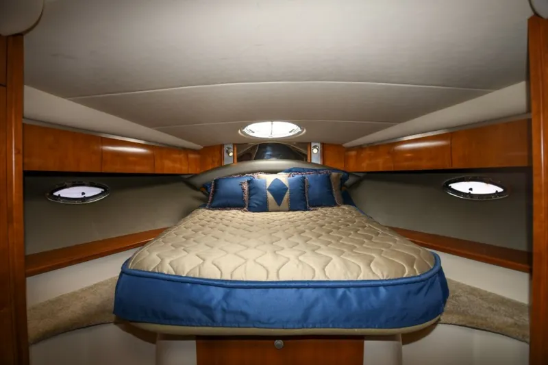 Slide: The Image of 2007 42 Cruisers Express - Got Tubes II - Master Stateroom - 5120334