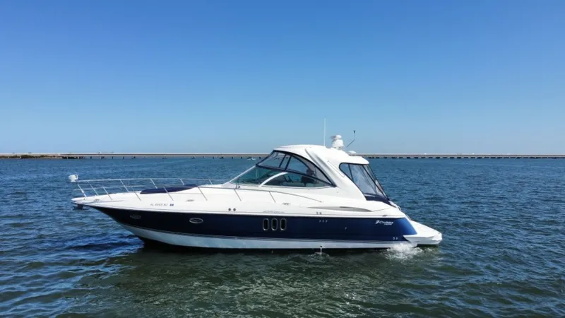 Slide: The Image of 2007 42 Cruisers Express - Got Tubes II - Profile - 5120345