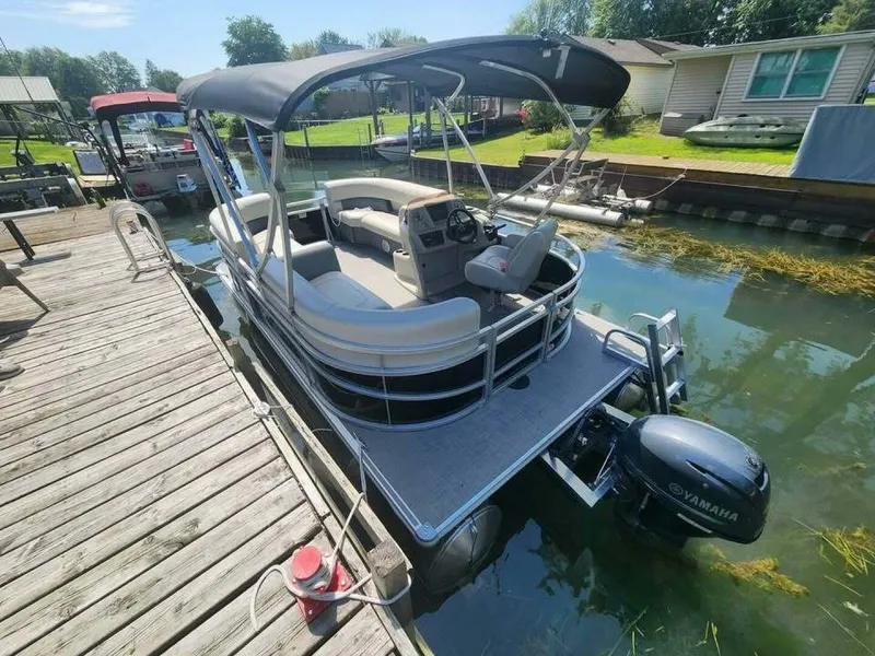 Slide: The Image of SunChaser Vista 16 2023 - 5120768