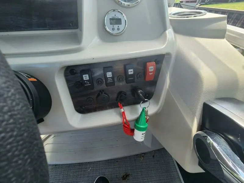 Slide: The Image of SunChaser Vista 16 2023 - 5120773