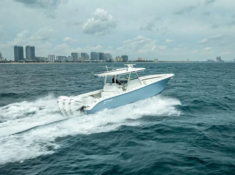 Slide: The Image of Yellowfin 39 Offshore 2018 - 5121702