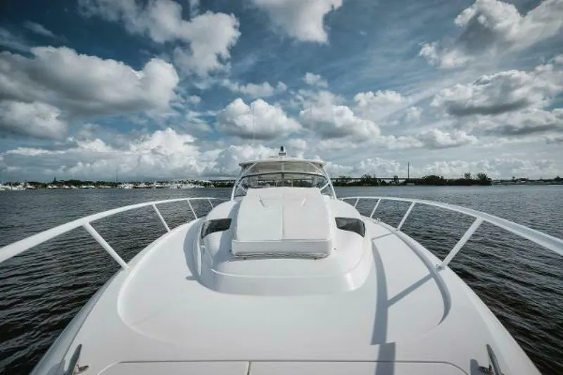 Slide: The Image of Intrepid 475 Sport Yacht 2018 - 5121556