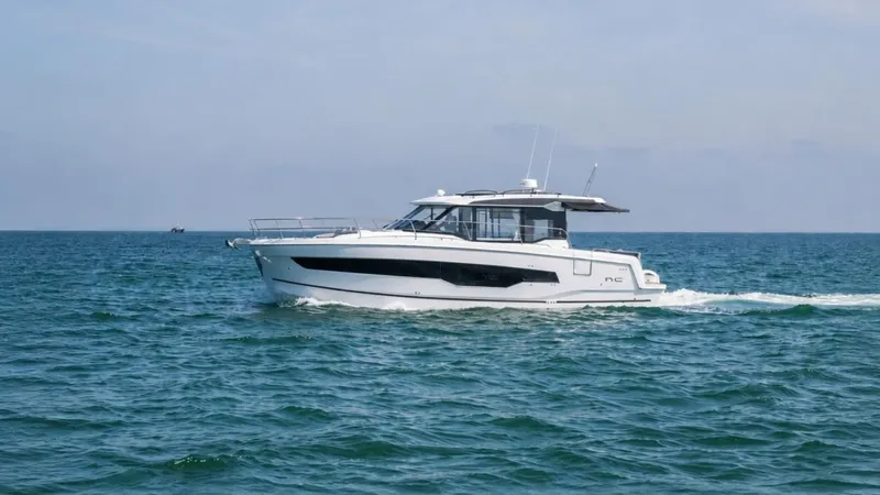 The Image of Jeanneau 1295 Coupe 2027 - 7848868