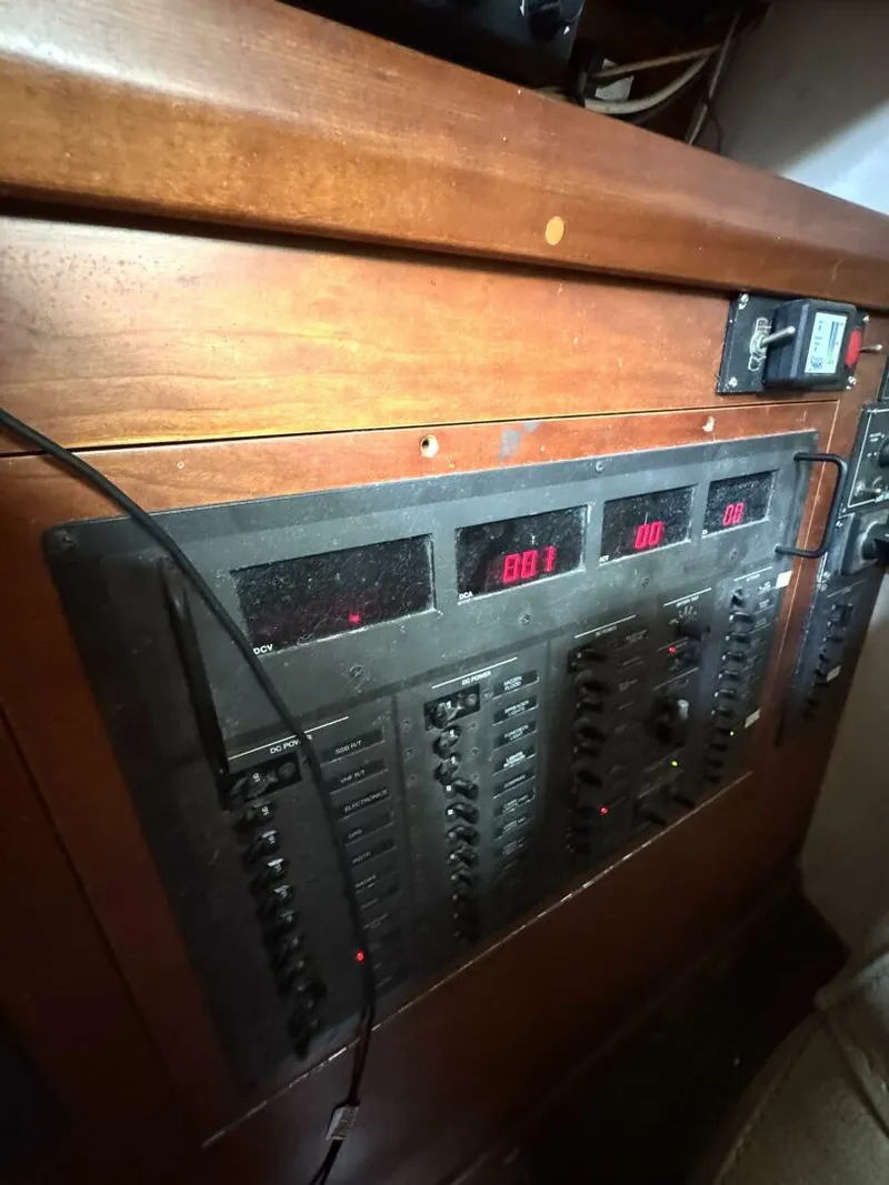 Slide: The Image of Sundeer 64 PILOTHOUSE CUTTER 1994 - 5389472