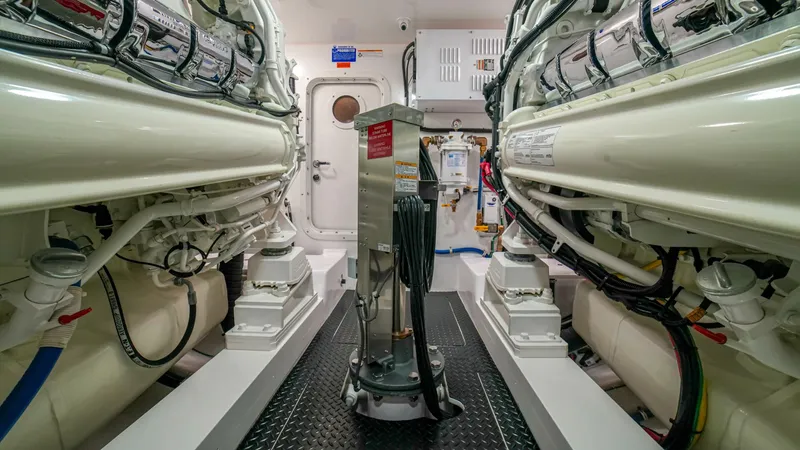 Slide: The Image of 2023 Viking 73 Convertible "Free Spool" - Engine room - 5122997