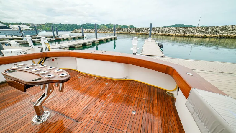 Slide: The Image of 2023 Viking 73 Convertible "Free Spool" - Cockpit - 5122518