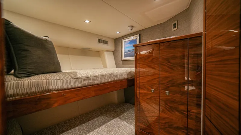 Slide: The Image of 2023 Viking 73 Convertible "Free Spool" - 5122917