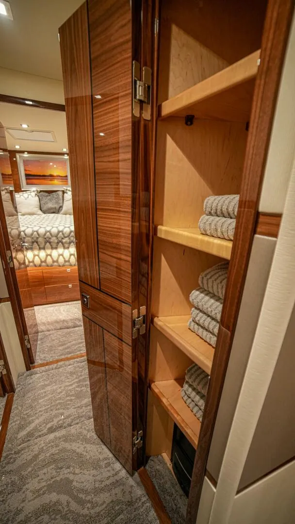 Slide: The Image of 2023 Viking 73 Convertible "Free Spool" - 5122946