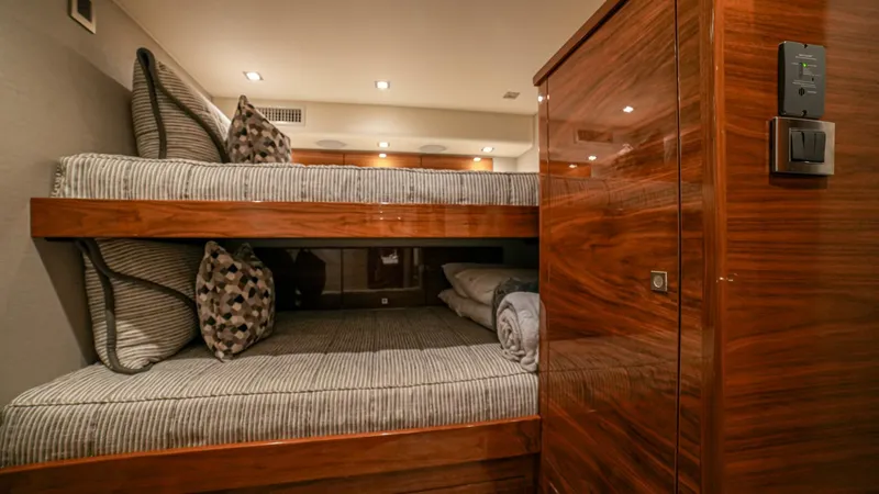 Slide: The Image of 2023 Viking 73 Convertible "Free Spool" - 5122969