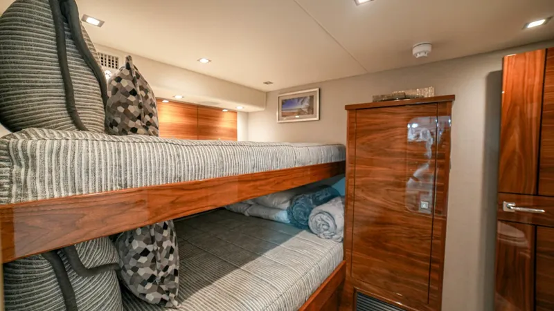 Slide: The Image of 2023 Viking 73 Convertible "Free Spool" - 5122970