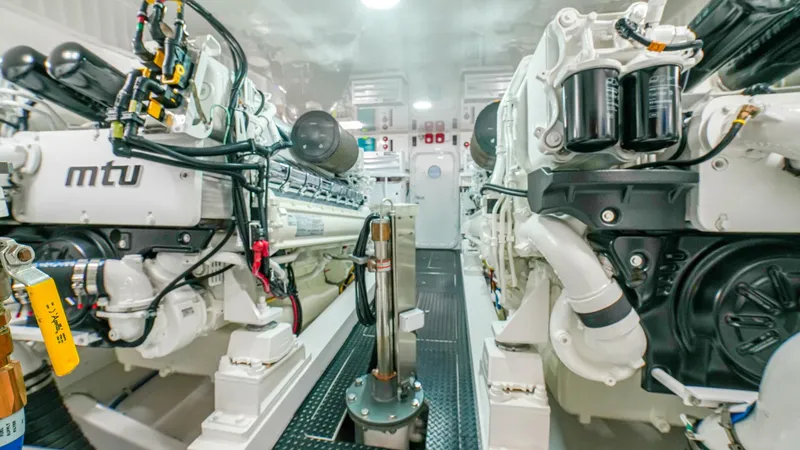 Slide: The Image of 2023 Viking 73 Convertible "Free Spool" - Engine room - 5122971