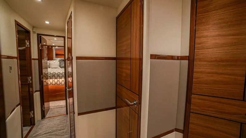 Slide: The Image of 2023 Viking 73 Convertible "Free Spool" - 6428328