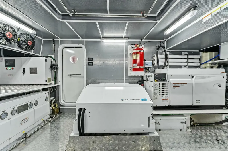 Slide: The Image of Aquitalia Flybridge 2025 - 5195506