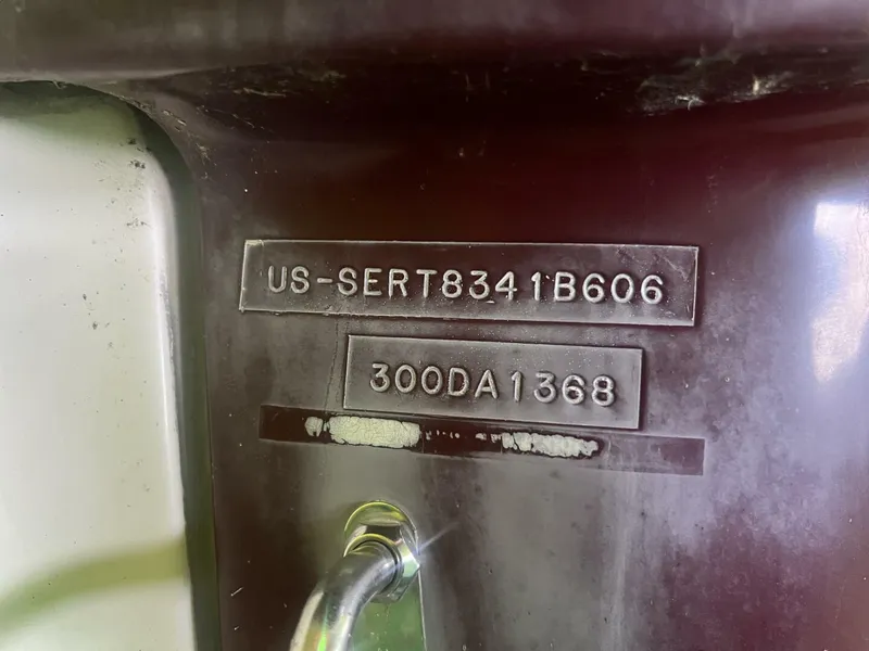 Slide: The Image of Sea Ray 33 2006 - 5126915