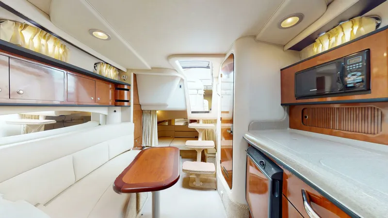 Slide: The Image of Sea Ray 33 2006 - 5170755