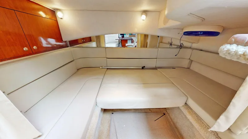 Slide: The Image of Sea Ray 33 2006 - 5170759