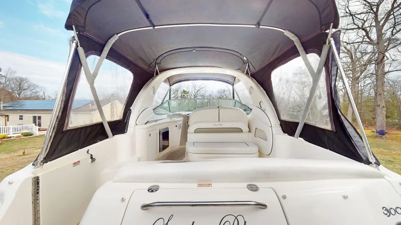 Slide: The Image of Sea Ray 33 2006 - 5170761