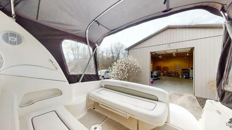 Slide: The Image of Sea Ray 33 2006 - 5170766