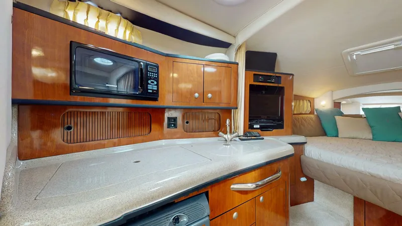 Slide: The Image of Sea Ray 33 2006 - 5169738