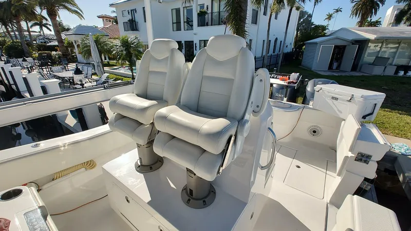 Slide: The Image of Invincible 36 Open Fisherman 2021 - 5123592