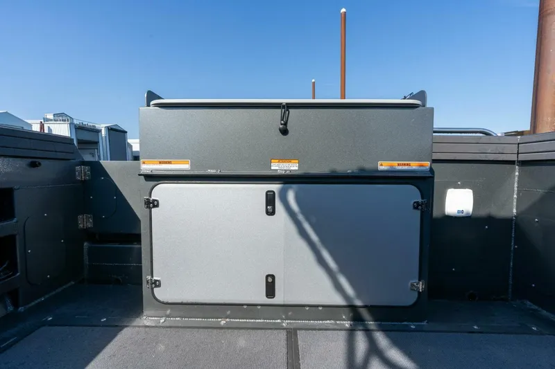 Slide: The Image of Kingfisher 28 2022 - 5124170