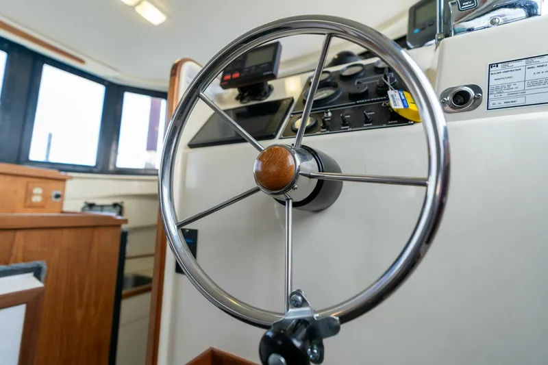 Slide: The Image of Camano 31 1995 - 5124555