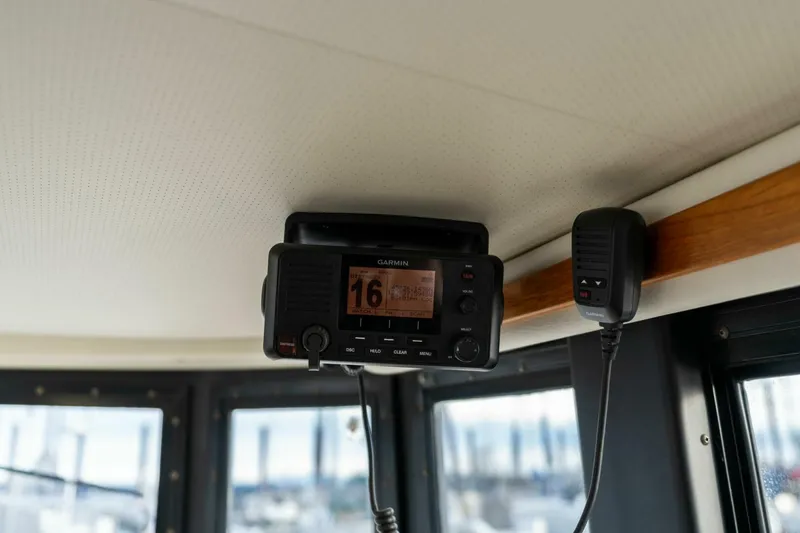 Slide: The Image of Camano 31 1995 - 5124556