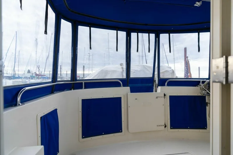 Slide: The Image of Camano 31 1995 - 5124579