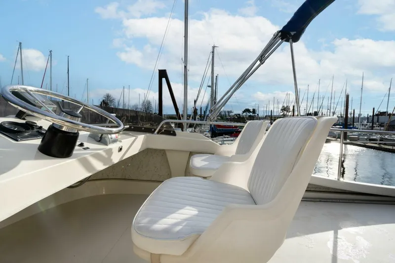 Slide: The Image of Camano 31 1995 - 5124585