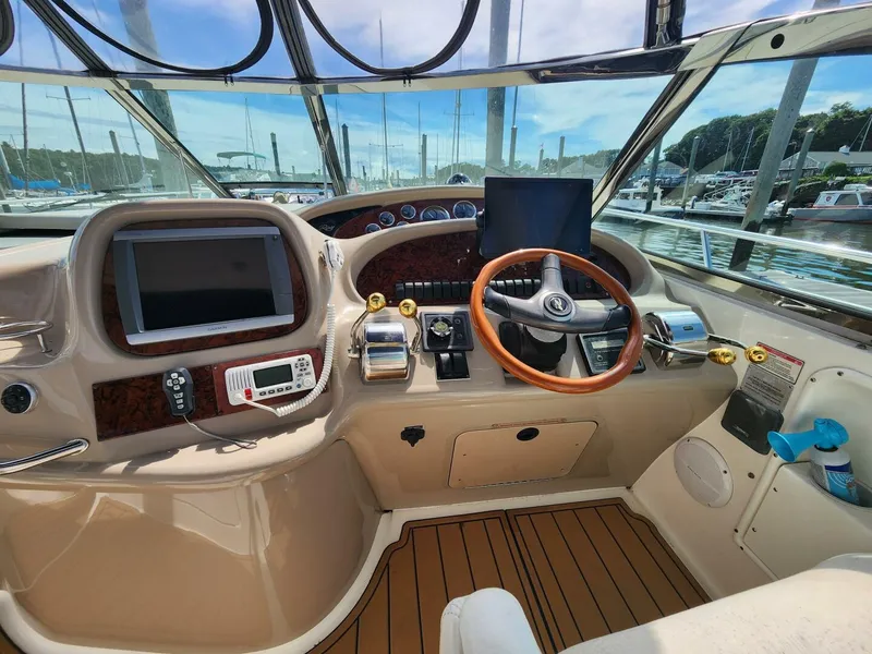 Slide: The Image of Sea Ray 41 2000 - 5306404