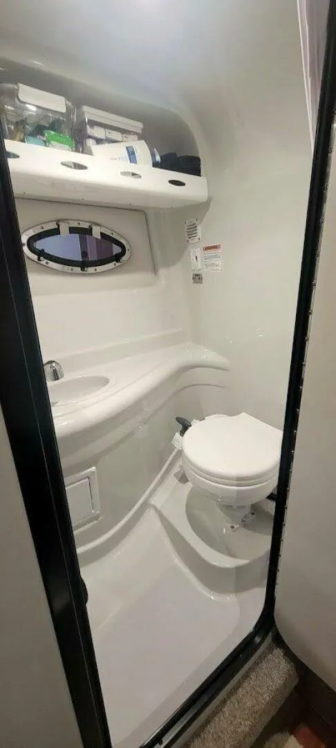 Slide: The Image of Crownline Boats 26 2022 - 5124662