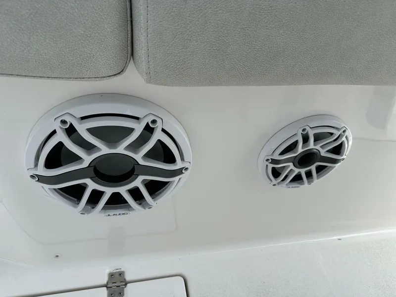 Slide: The Image of Sea Fox 288 Commander 2022 - 5204515