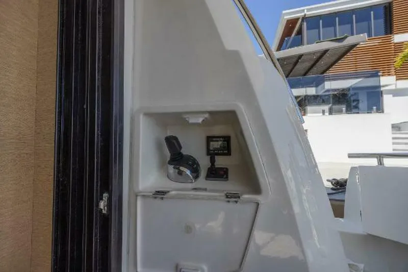 Slide: The Image of Prestige 520 2018 - 5124845