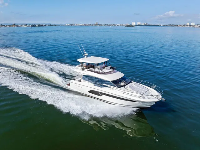 Slide: The Image of Prestige 520 2018 - 64