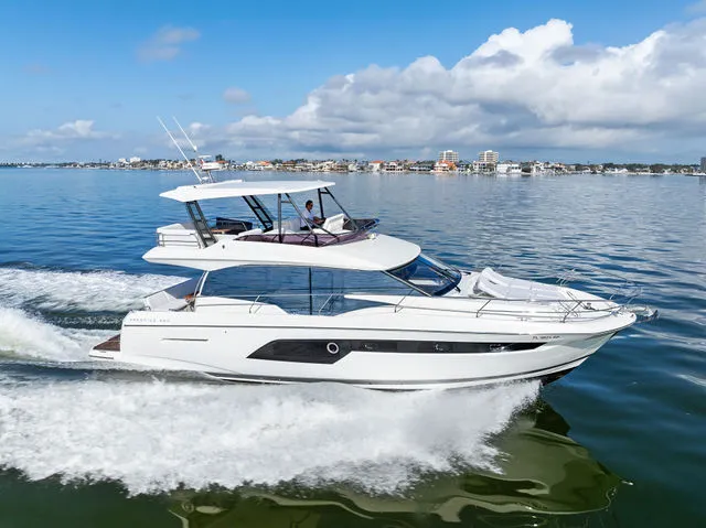 Slide: The Image of Prestige 520 2018 - 66