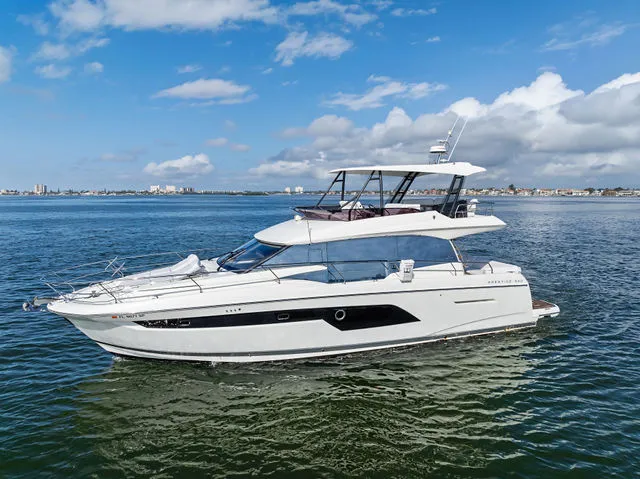 Slide: The Image of Prestige 520 2018 - 57