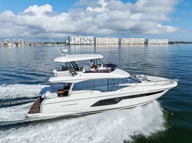 Slide: The Image of Prestige 520 2018 - 67