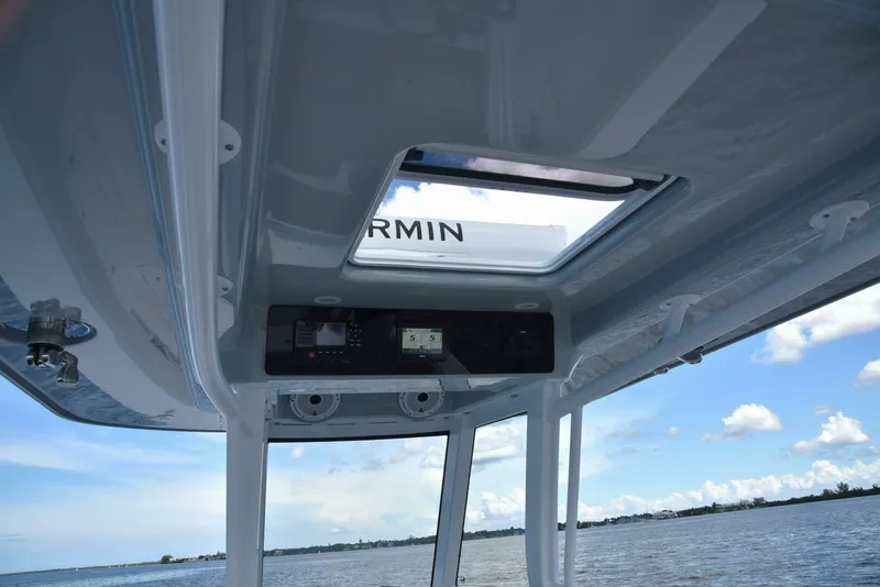 Slide: The Image of 2025 Jupiter 380LS - 5124930