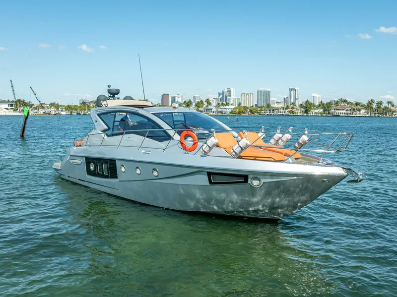 Slide: The Image of Cranchi M44 2021 - 5238422