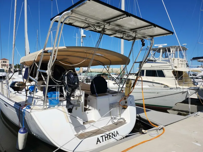 Slide: The Image of Port Transom Athena, 2011 Beneteau 49 - 5125937