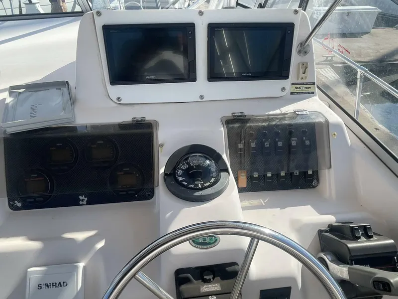 Slide: The Image of Grady-White Marlin 300 2003 - 5126266