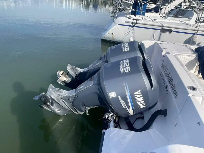 Slide: The Image of Grady-White Marlin 300 2003 - 5126291